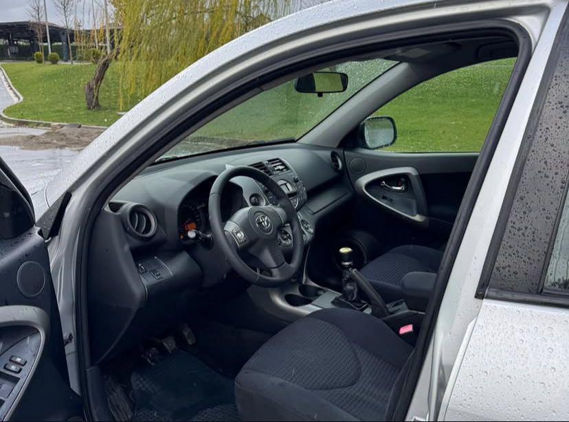 Toyota RAV4 2012 – Image 5