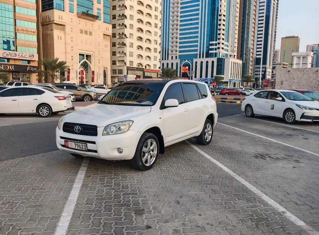 Toyota RAV4 Modèle : 2007 complet