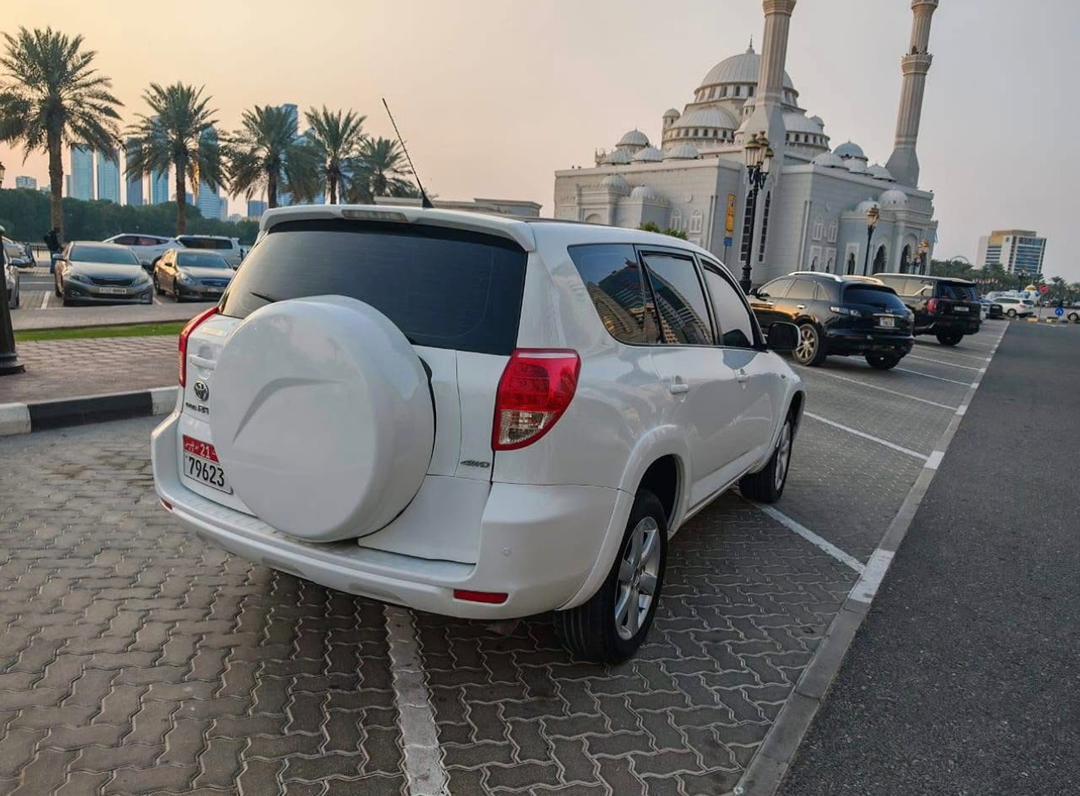 Toyota RAV4 Modèle : 2007 complet – Image 2